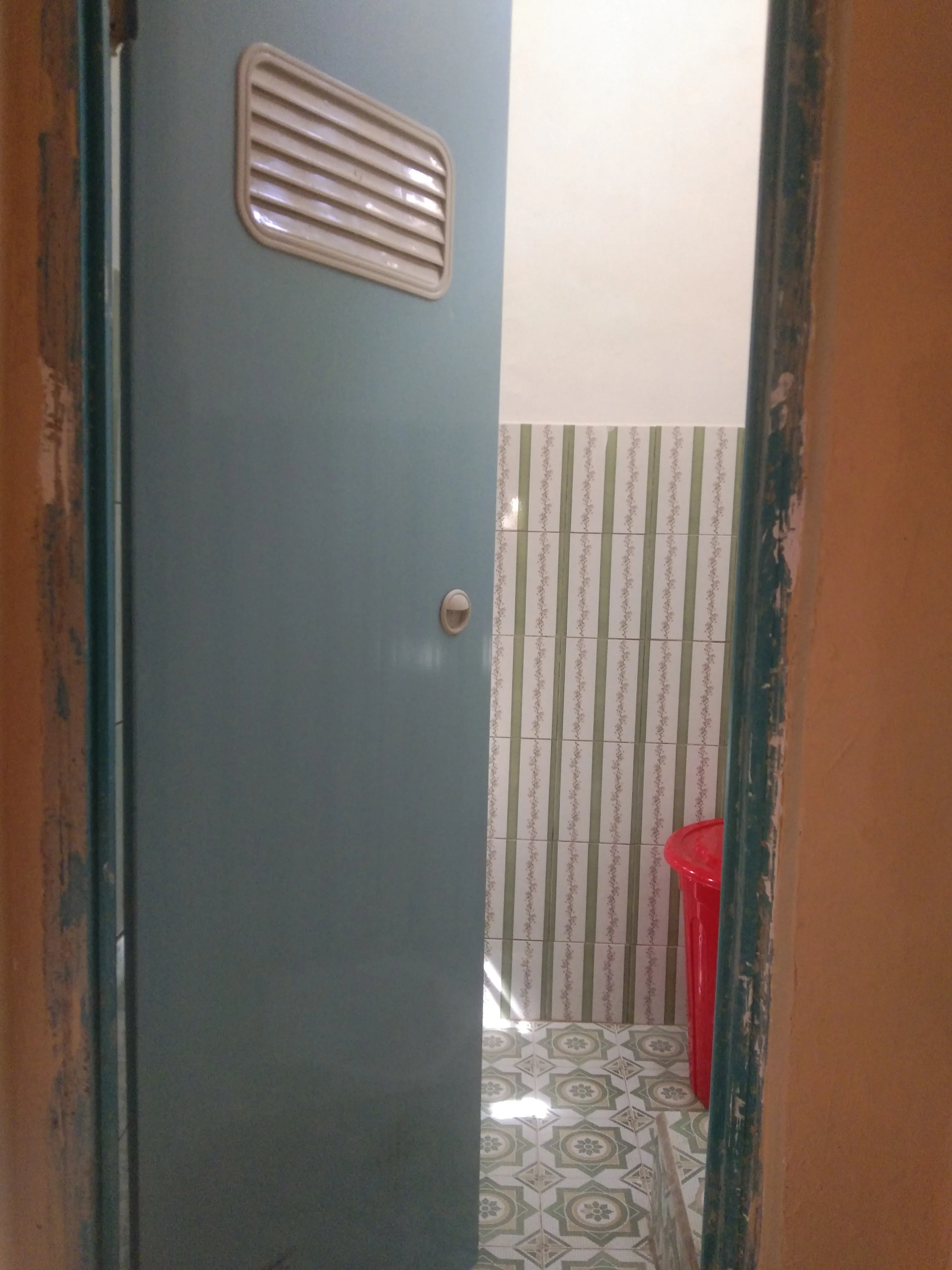 Kamar mandi dalam Kos AL-Barokah yang bersih